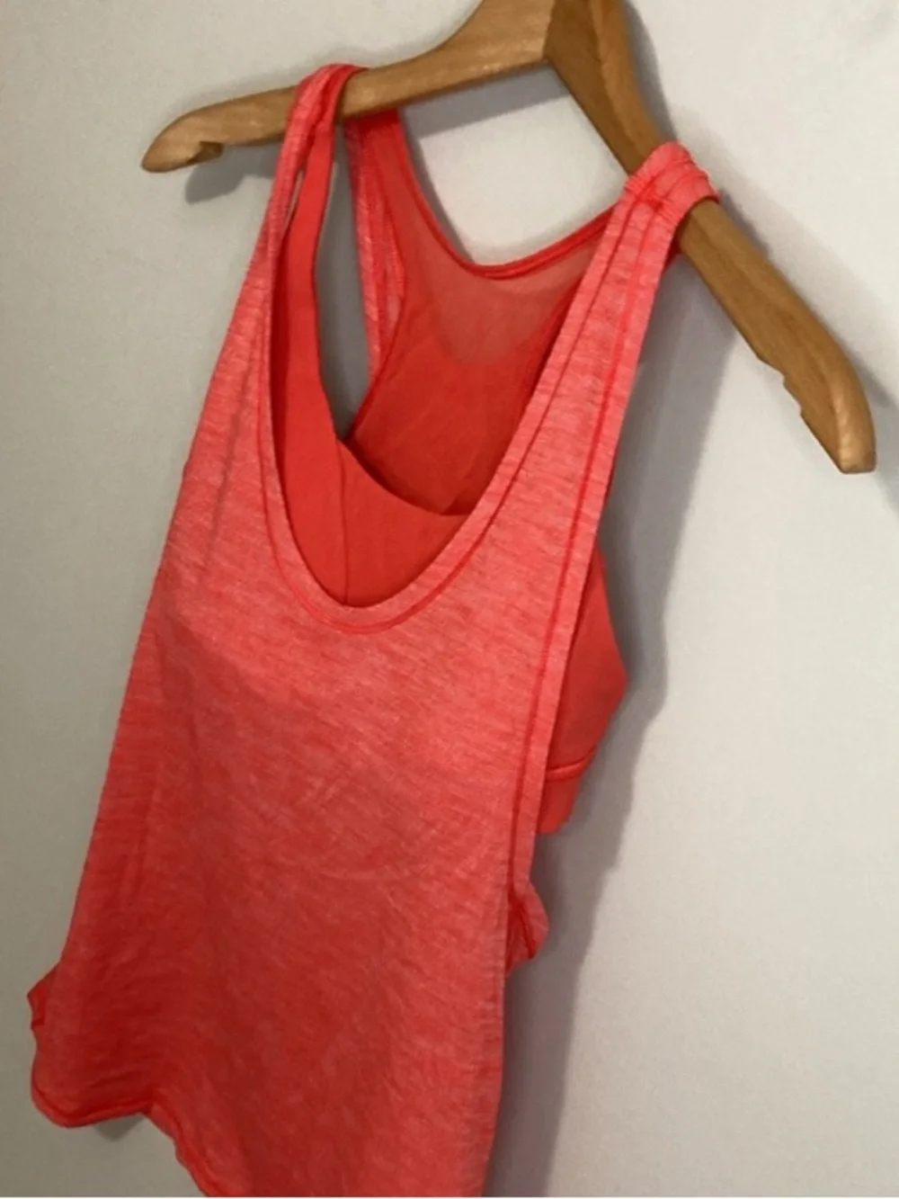 Lululemon Glide and Stride Women’s Coral Red Orange Layered Tank Top Size 6